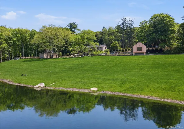 5th image of 39 Old Snake Hill Rd, Pound Ridge, NY 10576 | MLS# 823299