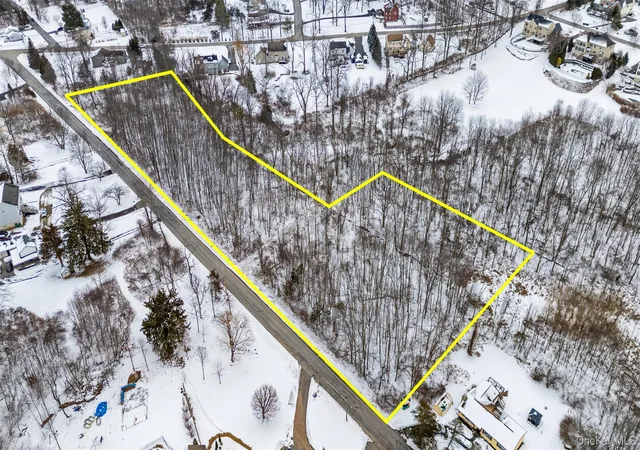 Homes for sale in East Fishkill, NY | 7 Townsend Rd, East Fishkill, NY 12533 | MLS# 823638