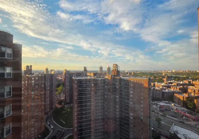 3rd image of 70-25 Yellowstone Blvd #24B, New York, NY 11375 | MLS# 823746