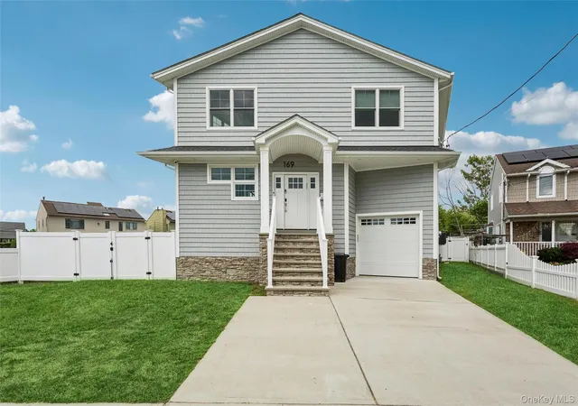 1st image of 169 Mott St, Oceanside, NY 11572 | MLS# 825298