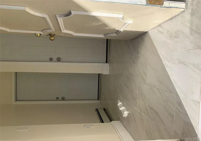Listing Photo 4 - Condo for sale in building located at 2503 Marion Ave, Bronx, NY 10458