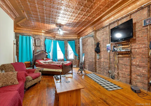 2nd image of 110 31 15th Ave, College Point, NY 11356 | MLS# 826252