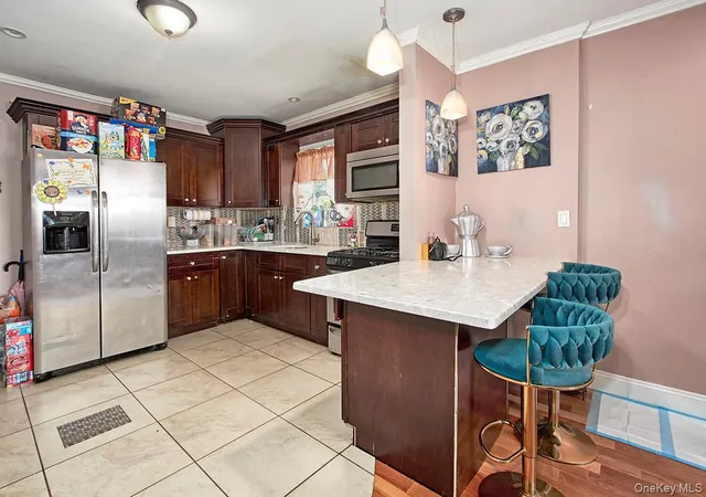 Homes for sale in New York, NY | 4016 Wilder Ave, New York, NY 10466 | MLS# 826419