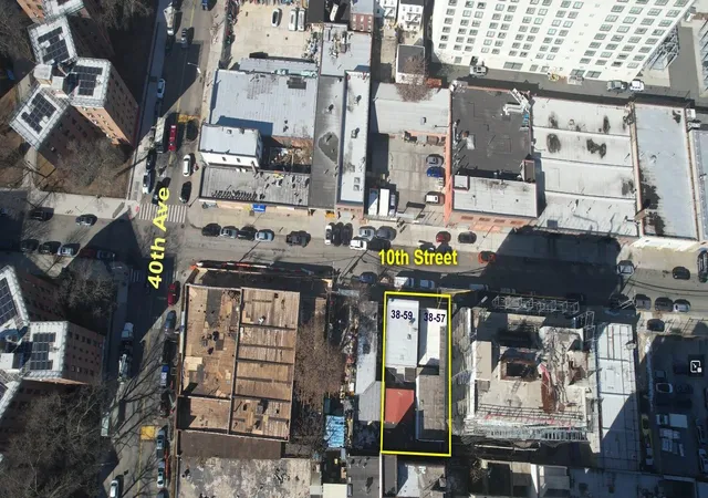 4th image of 38-57-59 10 Sts, New York, NY 11238 | MLS# 827384