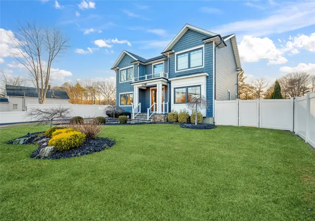 2nd image of 1260 Smithtown Ave, Bohemia, NY 11716 | MLS# 829726