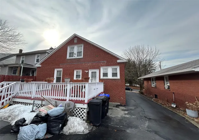 2nd image of 199 Washington St, Poughkeepsie, NY 12601 | MLS# 832055