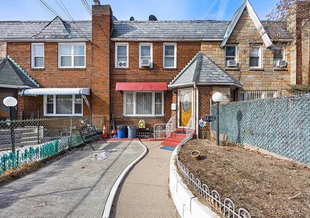 Photo 1 of Sale Pending at 11462 201, New York, NY 11412 | MLS# 832088 | Listing updated on 2025-04-11