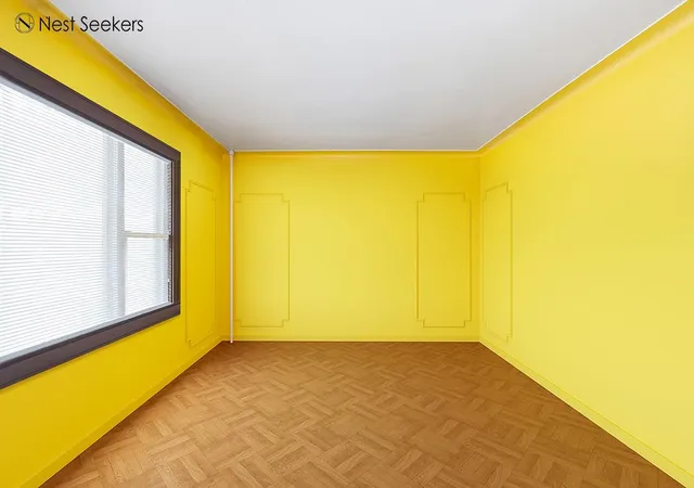 Photo 3 of Sale Pending at 11462 201, New York, NY 11412 | MLS# 832088 | Listing updated on 2025-04-11