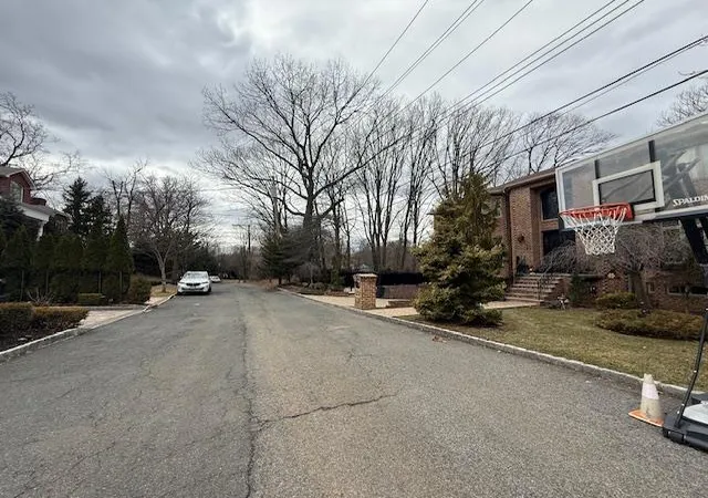 9th image of 25 Coverly Ave, Staten Island, NY 10301 | MLS# 832119