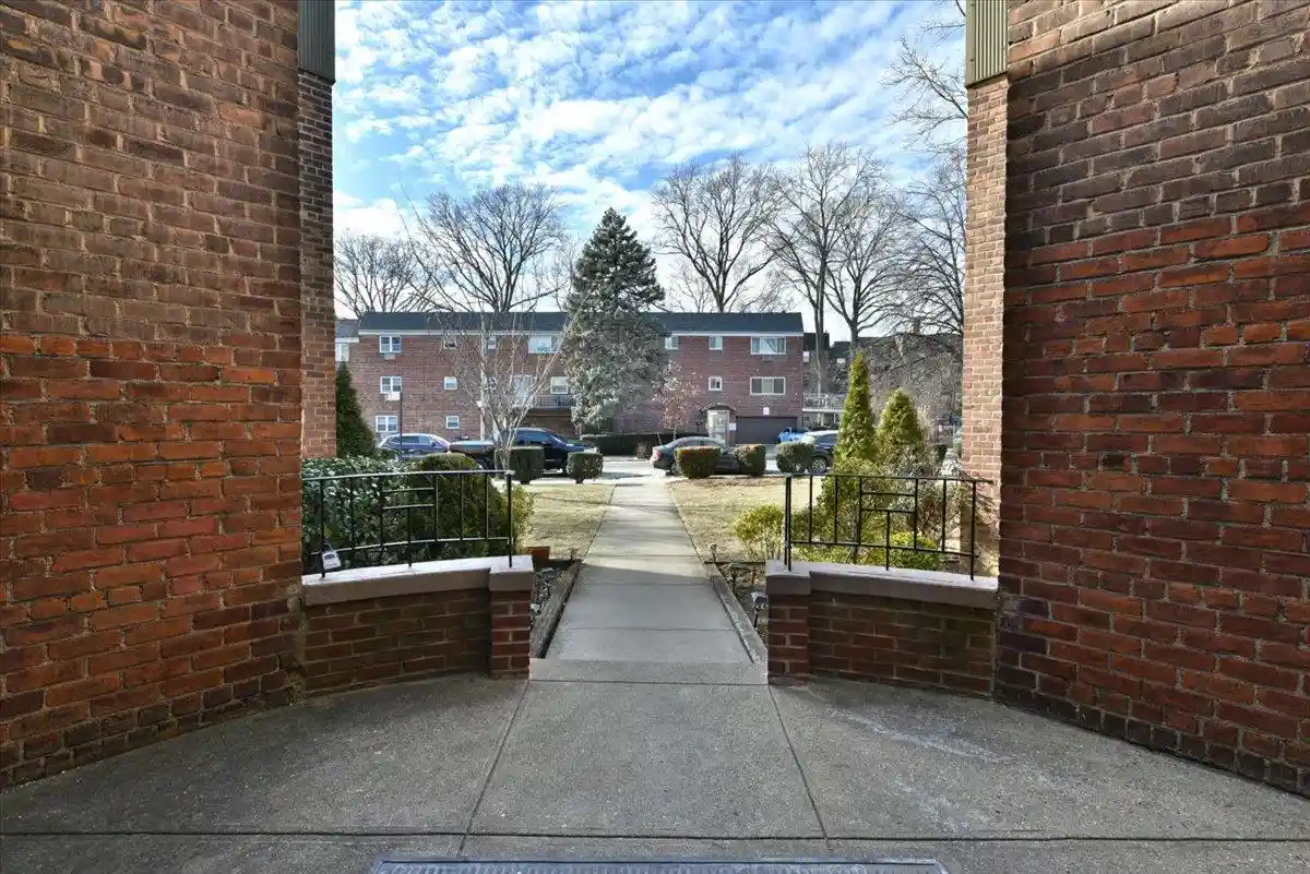 Listing Photo 2 - Condo for sale in 22-39 78Th St located at 22-39 78Th St, New York, NY 11370 - Unit 22-39 78 Street