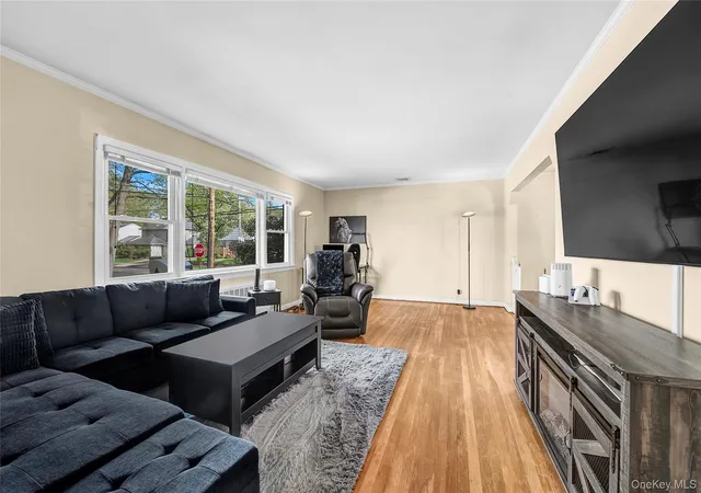 Photo 3 of Sale Pending at 61 46 213th Street, New York, NY 11364 | MLS# 832522 | Listing updated on 2026-08-25