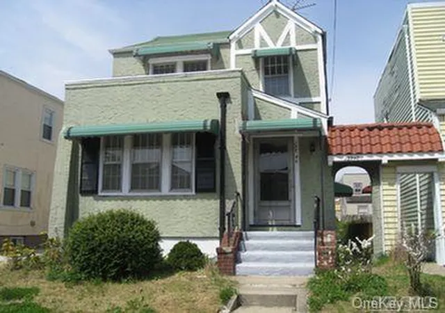 Photo 1 of Sale Pending at 13740 234th Street, Rosedale, NY 11422 | MLS# 832859 | Listing updated on 2025-10-03