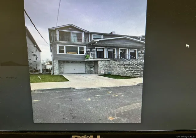 Photo 4 of House for sale at 74-17 Hillmeyer Ave, Arverne, NY 11692 | MLS# 833054 | Listing updated on 2026-05-02