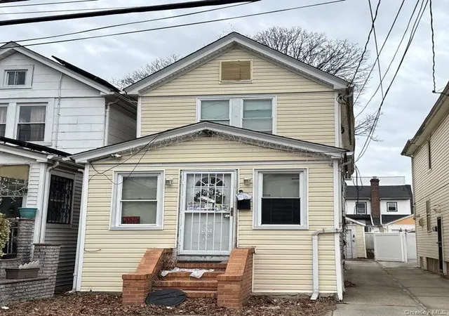Photo 3 of Single family home for sale at 173 61 105th Avenue, New York, NY 11433 | MLS# 833117 | Listing updated on 2026-07-31