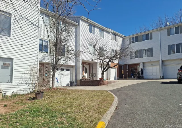 Photo 1 of Condo for sale at 491 Ilyssa Way, Staten Island, NY 10312 | MLS# 834023 | Listing updated on 2025-11-10