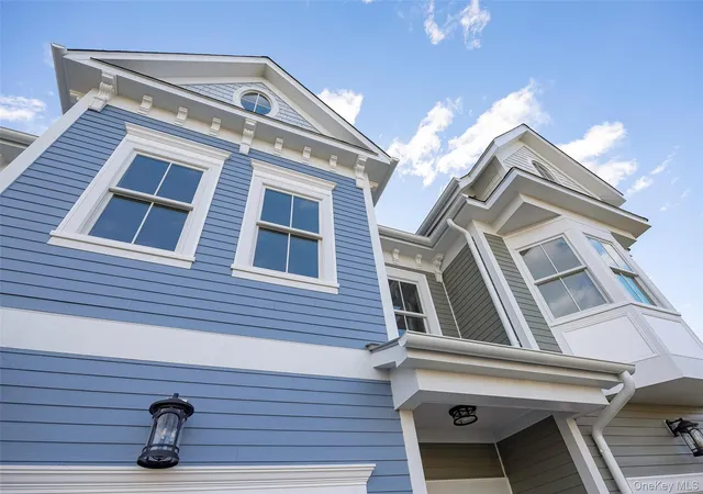Photo 3 of Single family home for sale at 15 Henry St #2, Beacon, NY 12508 | MLS# 834427 | Listing updated on 2026-10-05