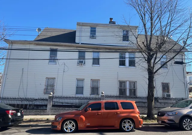 Photo 3 of House for sale at 14538 Tuskegee Airmen Way, Jamaica, NY 11435 | MLS# 834514 | Listing updated on 2026-09-30