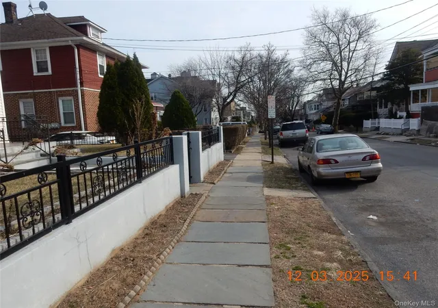 Listing Photo 2 - Condo for sale in building located at 317 2nd Ave S, Mount Vernon, NY 10550 - Unit #