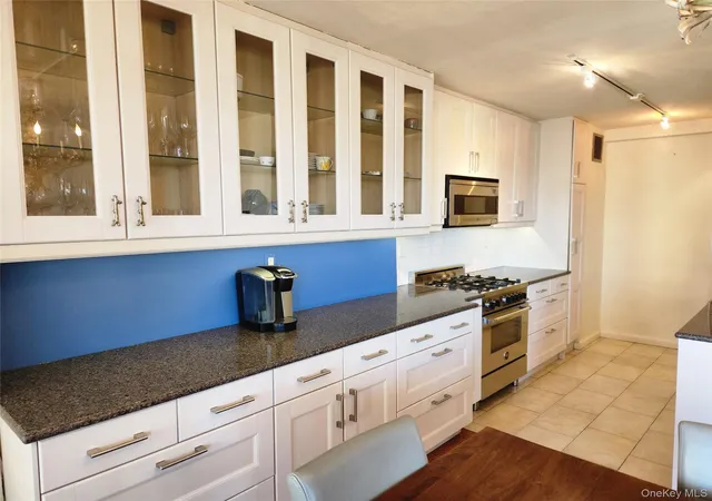 1st image of 18 15 215th St #6 M, New York, NY 11360 | MLS# 834870