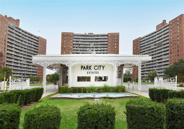 1st image of 61 55 98 St #1D, Rego Park, NY 11374 | MLS# 835273