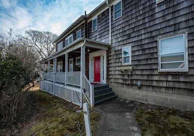 2nd image of 127a Barnum Ave, Port Jefferson, NY 11777 | MLS# 836072