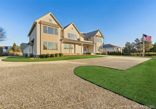 Single family home for sale at 32 Quogo Neck Ln, Quogue, NY 11959 | MLS# 836220 | Listing updated on 2026-01-03
