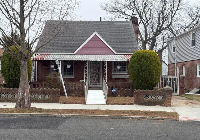 Photo 2 of Sale Pending at 120 47 228 St, Cambria Heights, NY 11411 | MLS# 836517 | Listing updated on 2025-04-12
