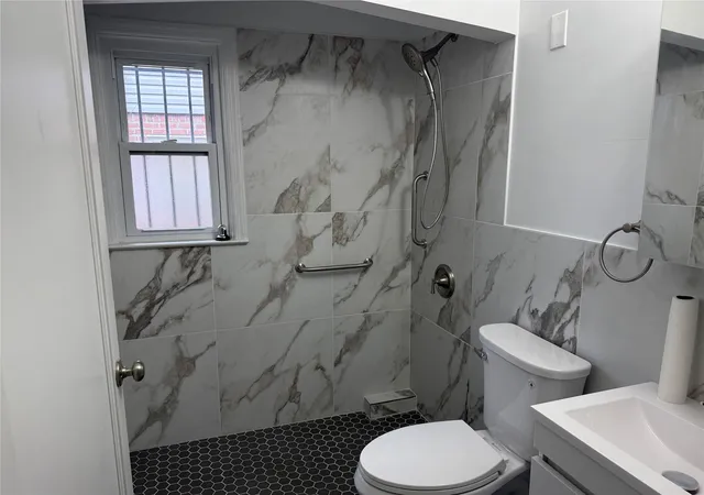 Photo 4 of Sale Pending at 120-47 228 St, Cambria Heights, NY 11411 | MLS# 836517 | Listing updated on 2025-04-12
