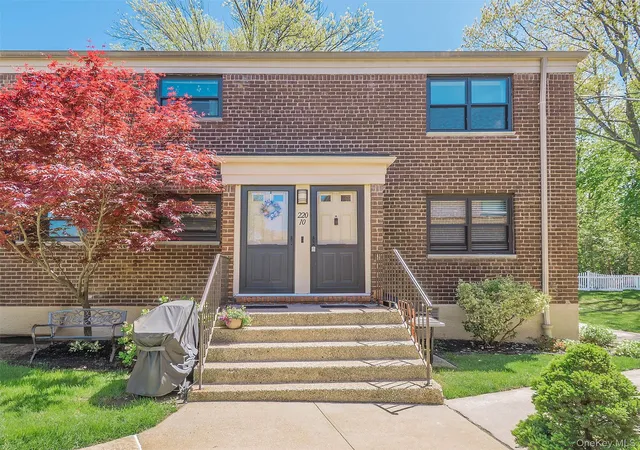 3rd image of 220-10 75Th Ave #213 A2, Oakland Gardens, NY 11364 | MLS# 837133
