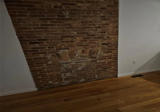 Photo 3 of Sale Pending at 443 Miller Ave, Brooklyn, NY 11207 | MLS# 837435 | Listing updated on 2025-12-03