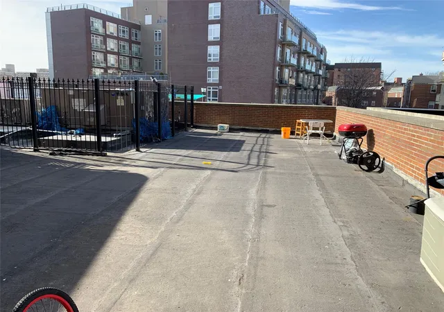 2nd image of 31-22 Union St, Flushing, NY 11354