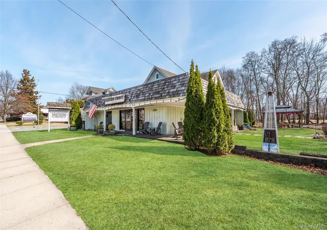 3rd image of 13100 Main Rd, Mattituck, NY 11952 | MLS# 837910
