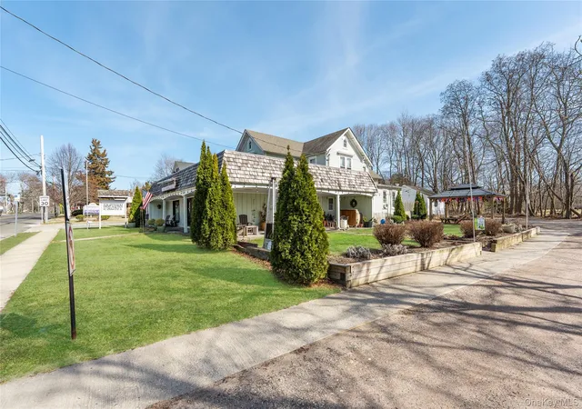 4th image of 13100 Main Rd, Mattituck, NY 11952 | MLS# 837910