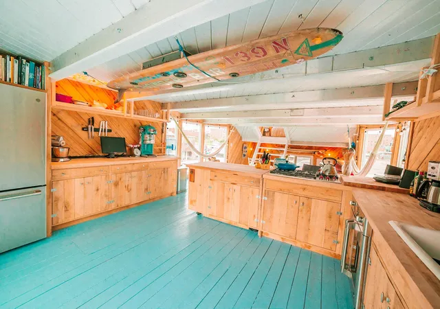 Photo 4 of Single family home for sale at 360 Beach 59th St, Arverne, NY 11692 | MLS# 838575 | Listing updated on 2026-03-27
