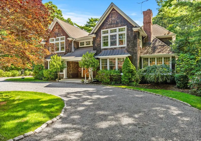 5th image of 53 Cedar Ln W, Southampton, NY 11960 | MLS# 838826