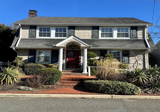 1st image of 122 Finucane Pl, Hempstead, NY 11598 | MLS# 839753