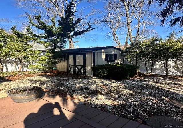 3rd image of 122 Finucane Pl, Hempstead, NY 11598 | MLS# 839753