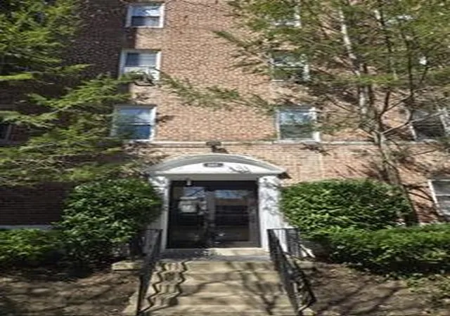 4th image of 801 Bronx River Rd, Yonkers, NY 10701