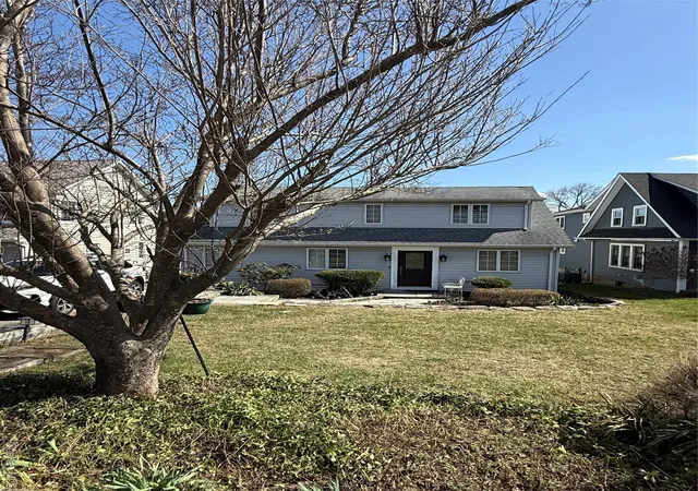 Single family home for sale at 19 Hillside Ave, Northport, NY 11768 | MLS# 840747 | Listing updated on 2025-08-21