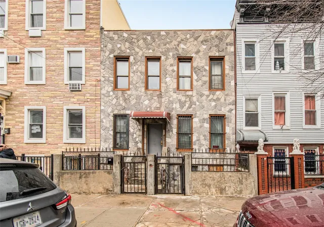 2nd image of 443 E 143rd St, Bronx, NY 10454 | MLS# 841096