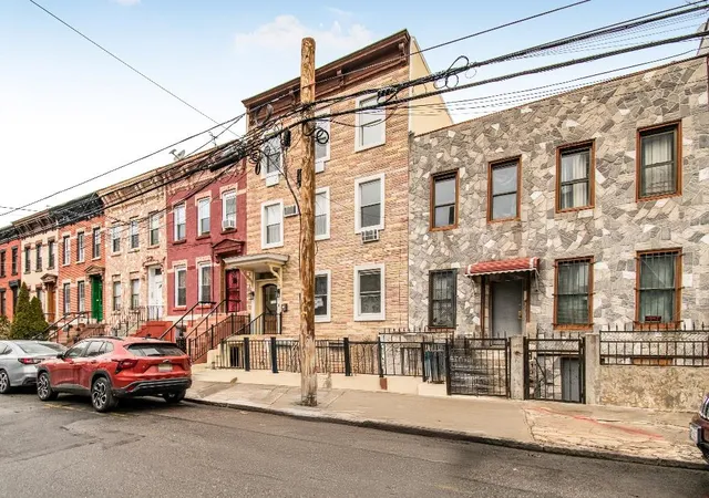 3rd image of 443 E 143Rd St, Bronx, NY 10454 | MLS# 841096