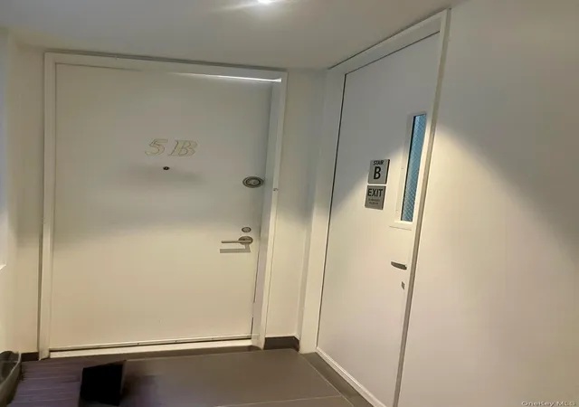 Listing Photo 2 - Condo for sale in building located at 119 Fulton St, New York City, NY 10038 - Unit #5B