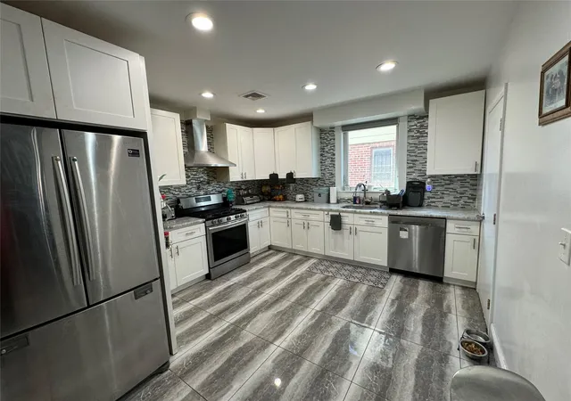 Photo 3 of Sale Pending at 11583 220th Street, Cambria Heights, NY 11411 | MLS# 841875 | Listing updated on 2025-05-13