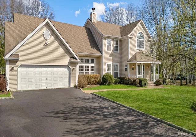 Photo 1 of Sale Pending at 23 Varsity Blvd, Brookhaven, NY 11733 | MLS# 842982 | Listing updated on 2026-09-12