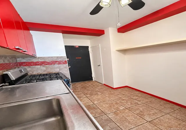 Photo 4 of House for sale at 1 Fordham Hl Oval #12F, Bronx, NY 10468 | MLS# 843364 | Listing updated on 2026-10-10
