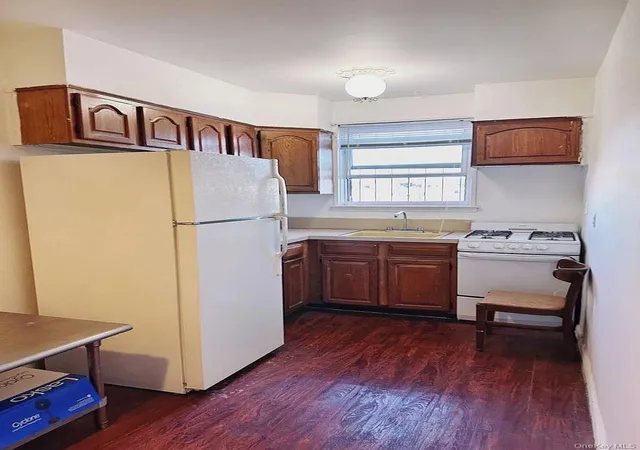 Photo 4 of House for sale at 34-55 60th Street, Woodside, NY 11377 | MLS# 843426 | Listing updated on 2026-04-13