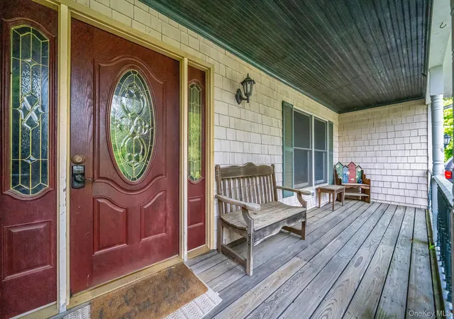 Photo 1 of Single family home for sale at 25 Locust Ln, Brookhaven, NY 11764 | MLS# 844981 | Listing updated on 2026-10-06