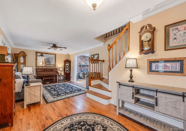 Photo 2 of Single family home for sale at 25 Locust Ln, Brookhaven, NY 11764 | MLS# 844981 | Listing updated on 2026-10-06