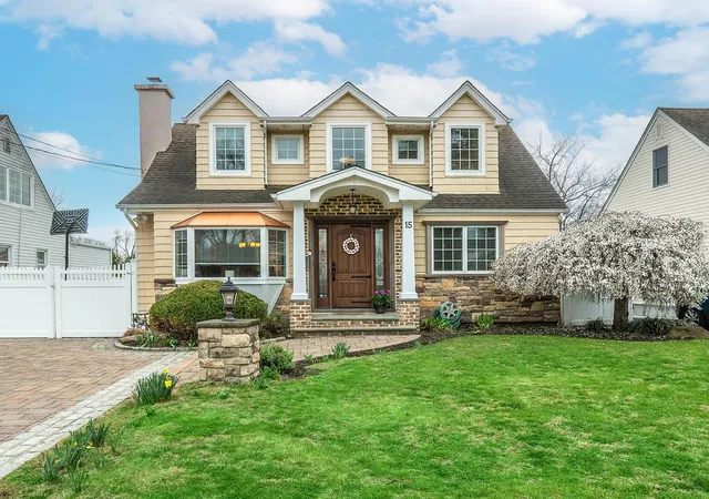 Photo 1 of Single family home for sale at 44 Smith Ln, Grahamsville, NY 12740 | MLS#  | Listing updated on 2025-04-30
