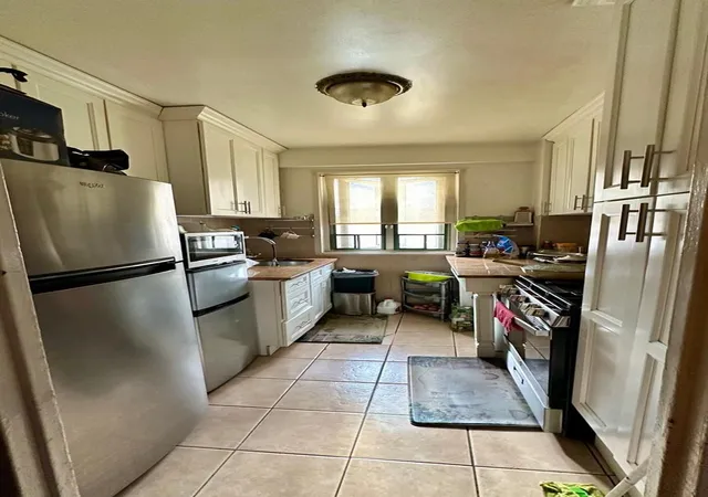 Photo 3 of Sale Pending at 22 Metropolitan Oval #7C, Bronx, NY 10462 | MLS# 847160 | Listing updated on 2025-06-08